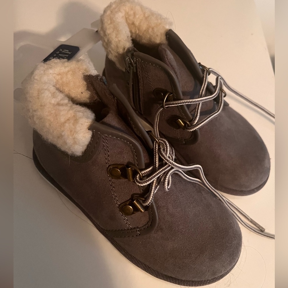 NWT Baby Gap Fall Boots